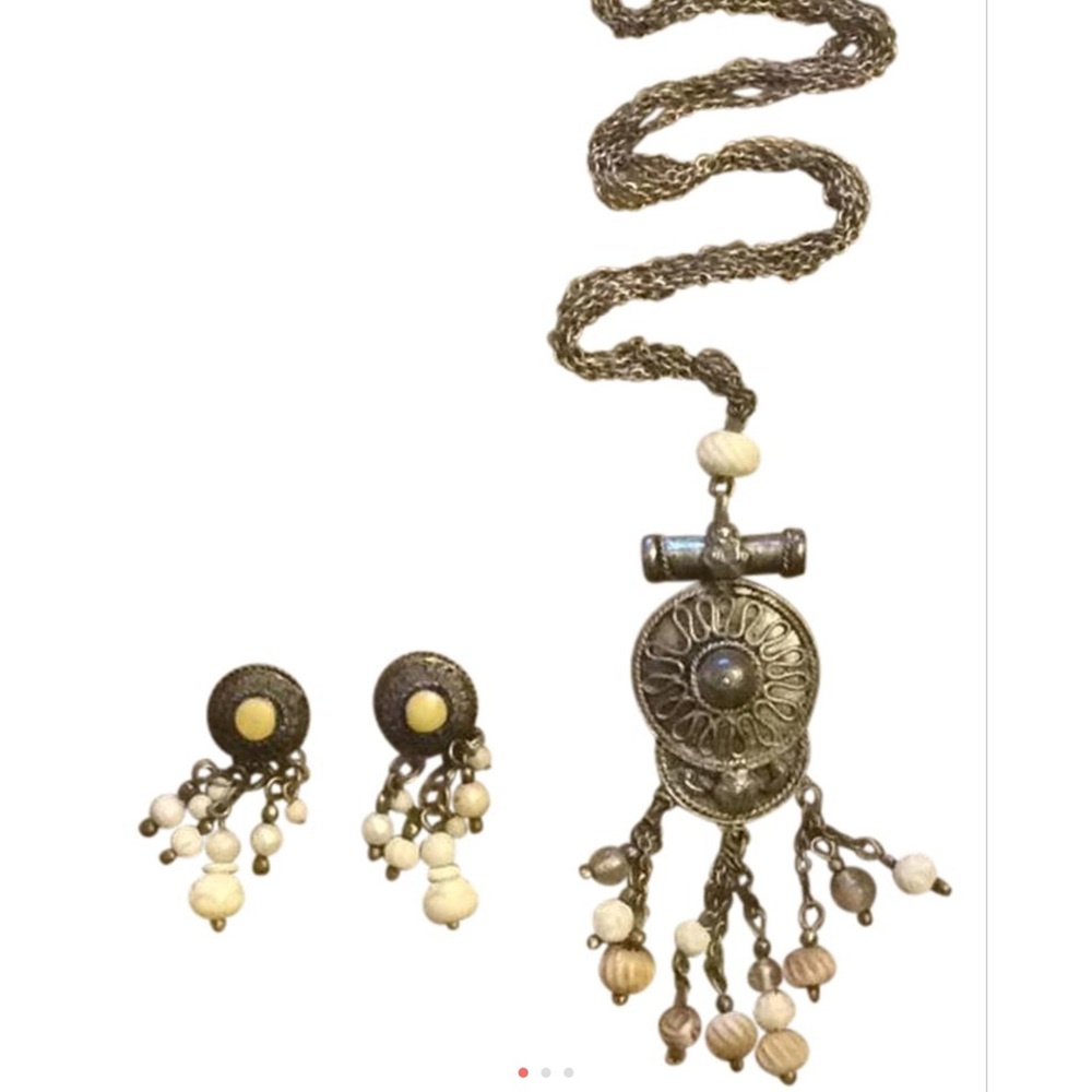 Vintage earring & necklace set